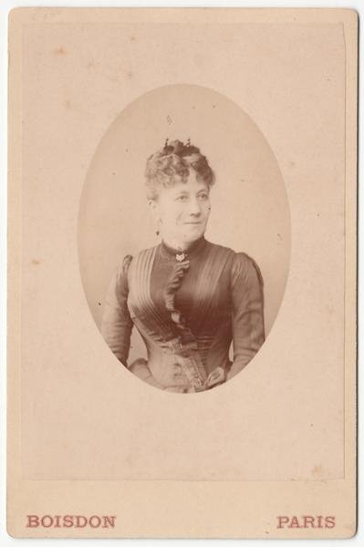 Foto photo cabinet card gentildonna in ovale by Boisdon Paris …