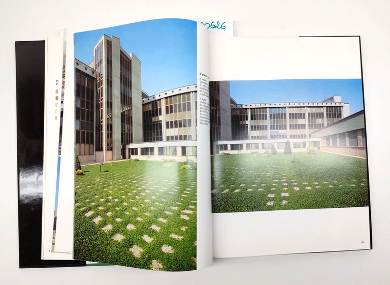 Banca Popolare di Ancona Centro Direzionale Esagono 1985