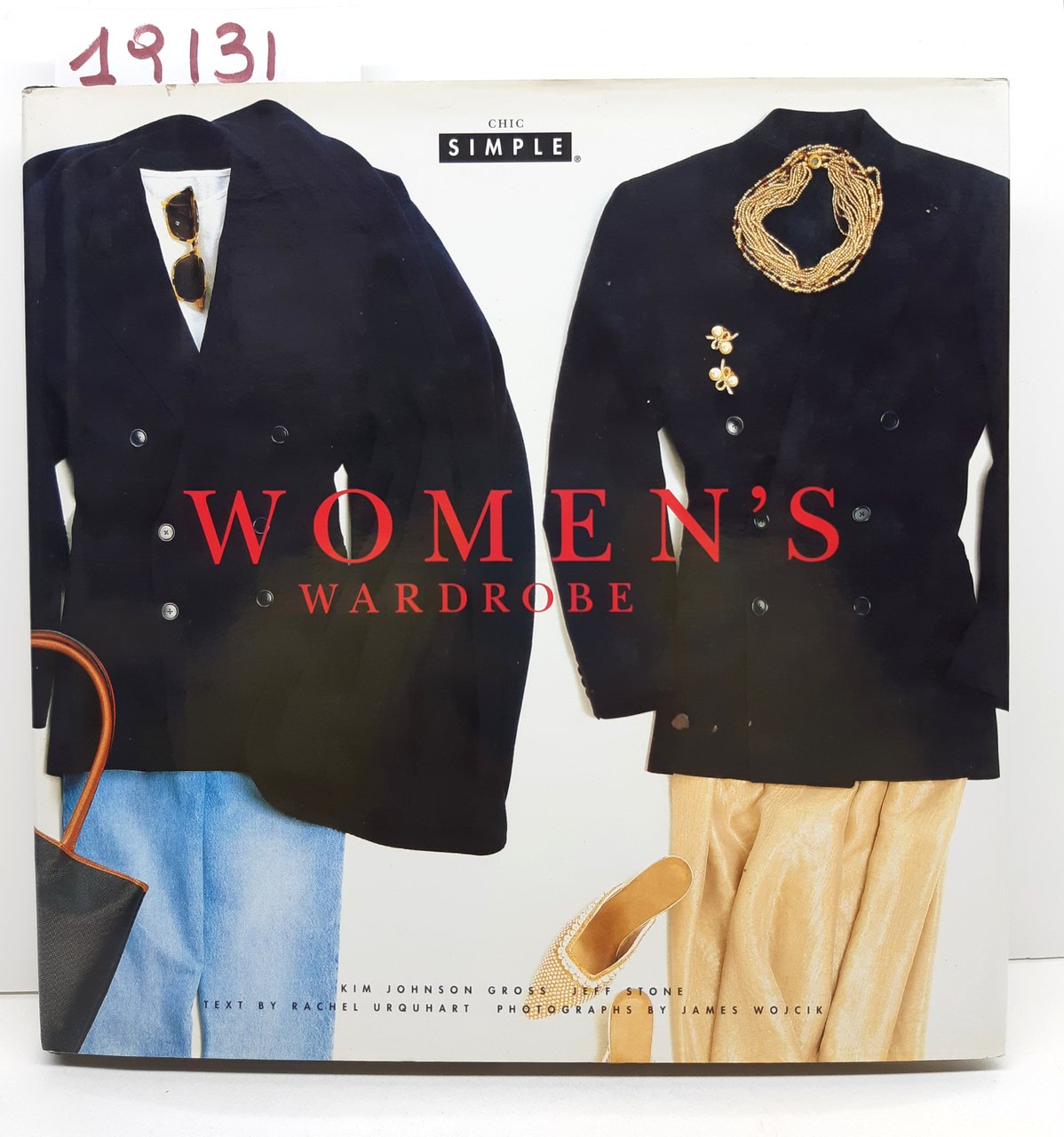 Chic Simply Women's wardrobe Thames and Hudson 1995