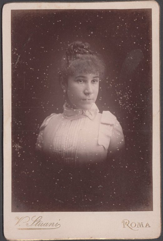 Foto photo cabinet card gentildonna con fiocco al collo in …