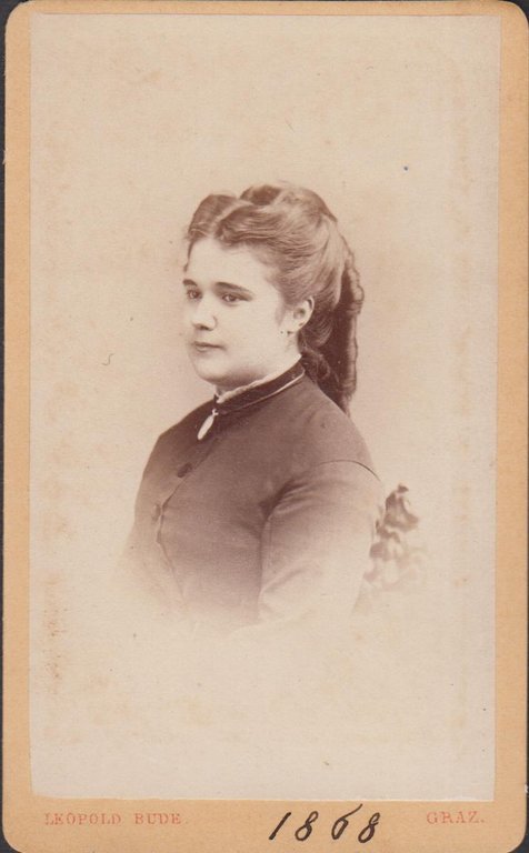 foto photo cdv albumina ritratto di ragazza by L. Bude …