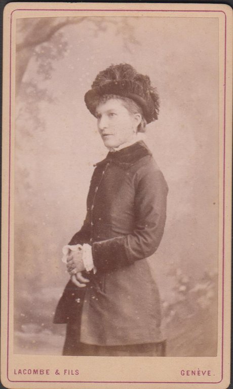 foto photo cdv gentildonna con cappello in posa by Lacombe …