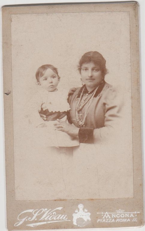 foto photo cdv mamma e bimbo in posa by G. …