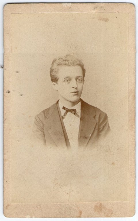 Foto photo gentiluomo con papillon by Eduard Tannhof Berlin cdv …