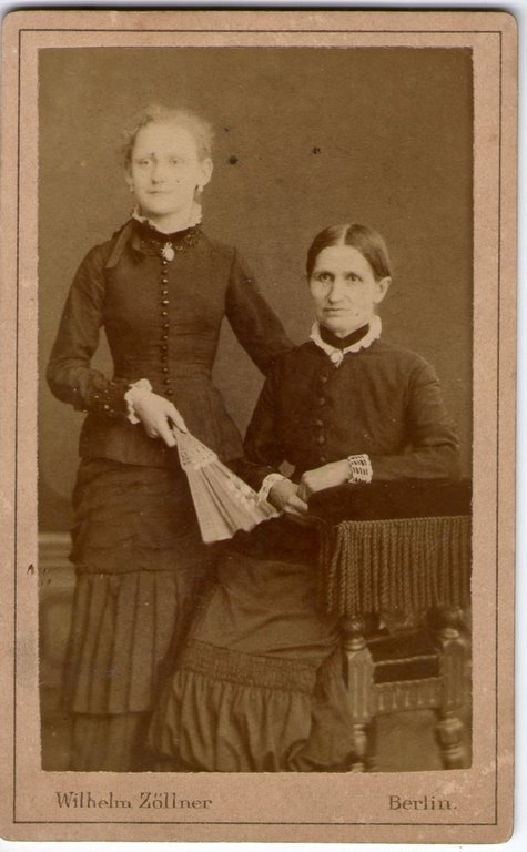 Foto photo signore eleganti con ventaglio by Wilhem Zollner Berlin …