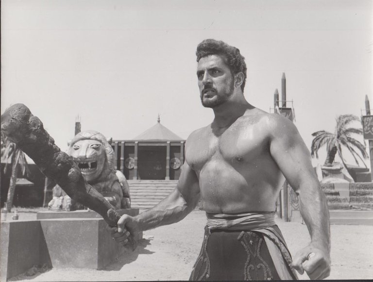 Foto photo vintage film: Le sette fatiche di Alì Babà … | Immagine Gallery 1