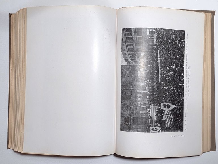 G. degli Azzi L'insurrezione e le stragi di Perugia del …