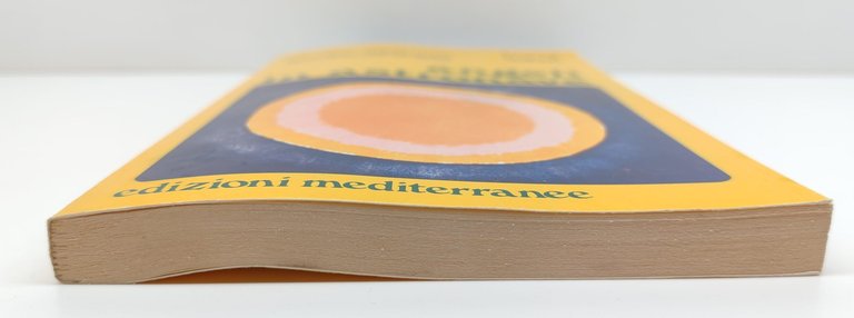 Giorgio di Bitonto Angeli in astronave Edizioni Mediterranee 1983