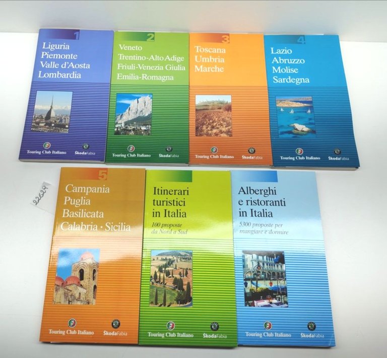 Guida rapida d'Italia edizione speciale realizzata per Oggi 2003 Touring …