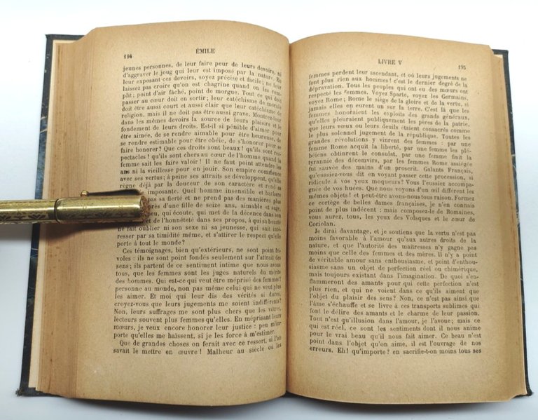 Jean-Jacques Rousseau Emile ou de l'education 2 volumi Paris Flammarion …