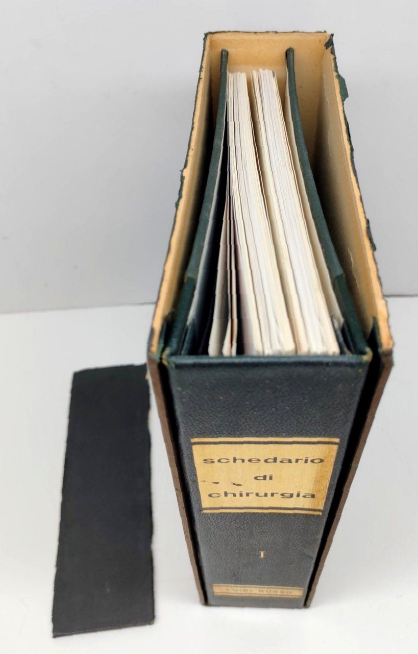 Luigi Russo Schedario di chirurgia 4 volumi 1964 copia numero …