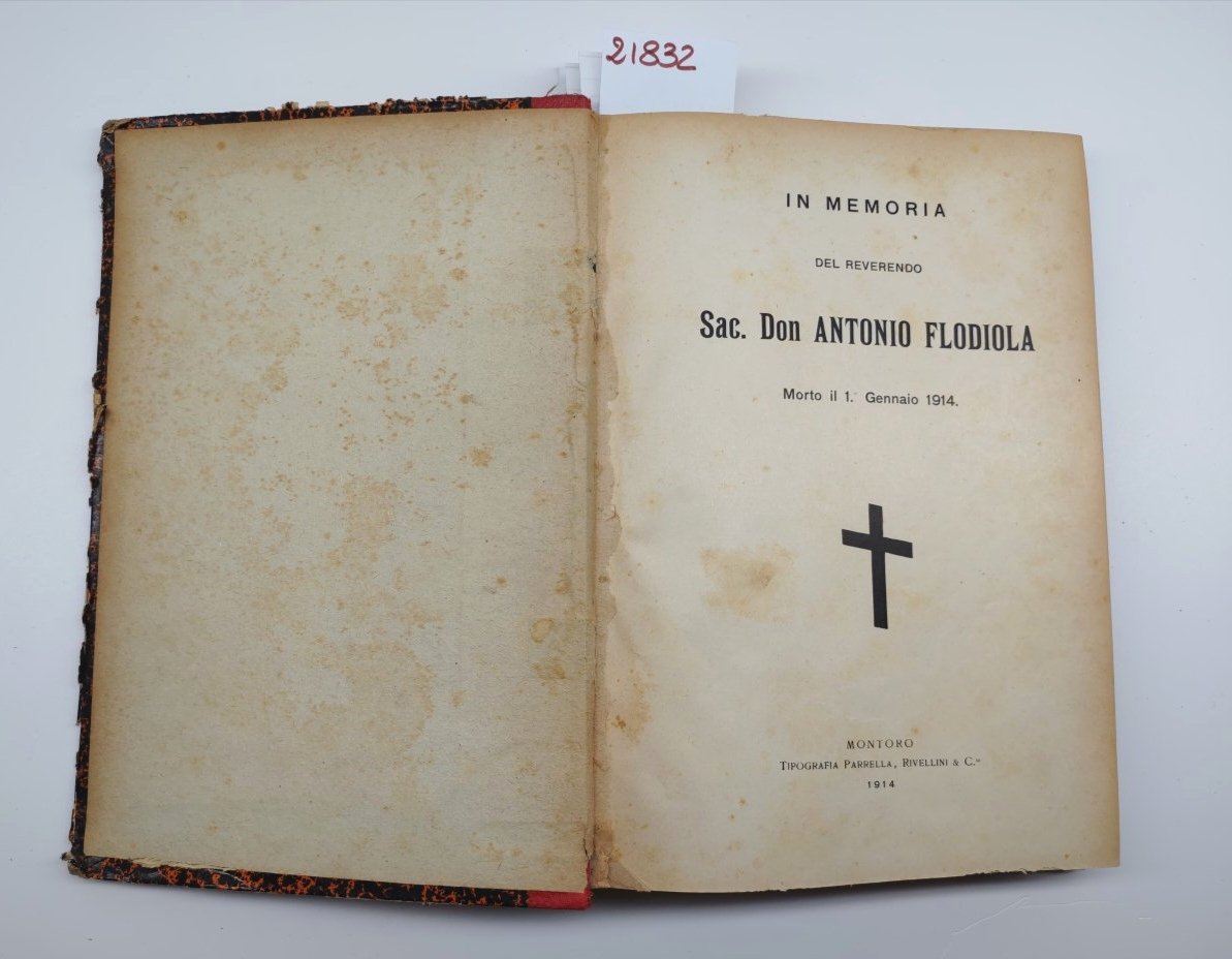 Memorie funebri '900 Rara raccolta storica Ephemera Lutto