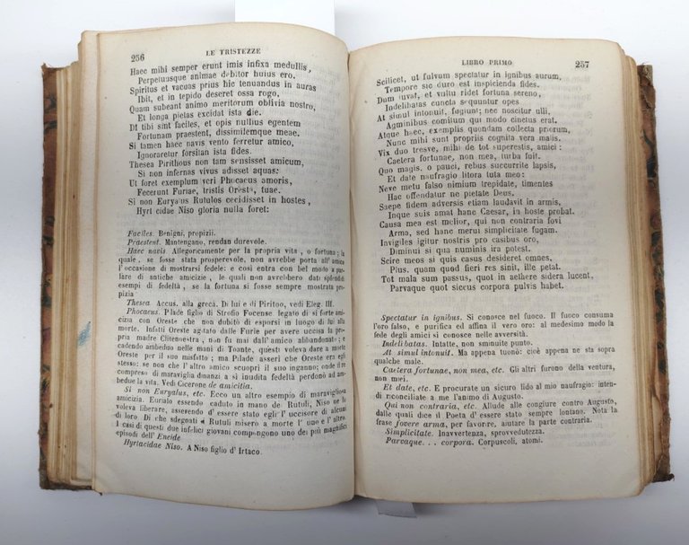 Miscellania Ovidio Fasti Tristezze e Cesare Guerra Gallica Civili Napoli …