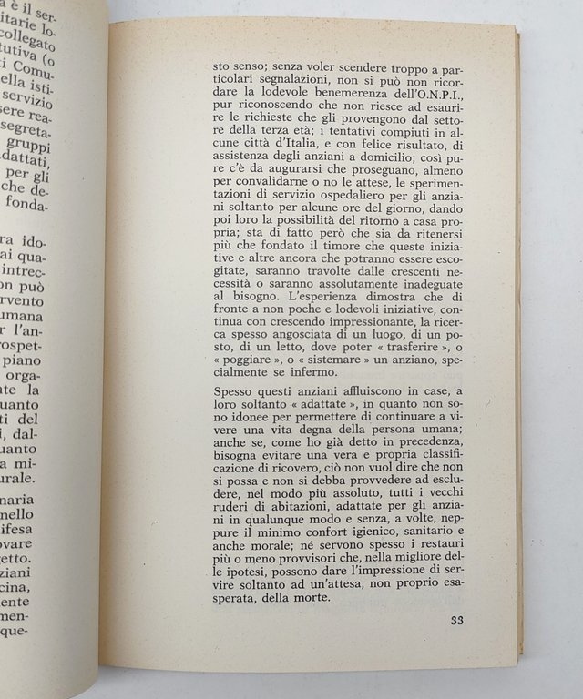 Premesse per una pastorale degli anziani edizioni O.A.R.I. 1972