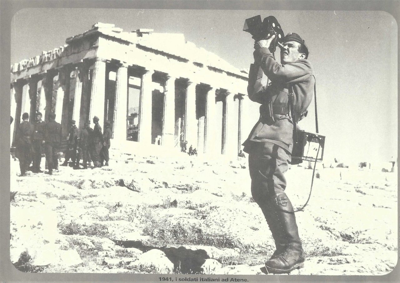 Riproduzione foto archivio Istituto luce 1941 i soldati italiani ad …