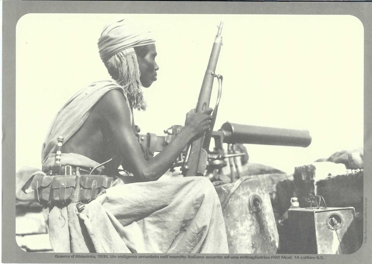 Riproduzione foto archivio Istituto luce guerra d'Abissinia 1936 un indigeno …
