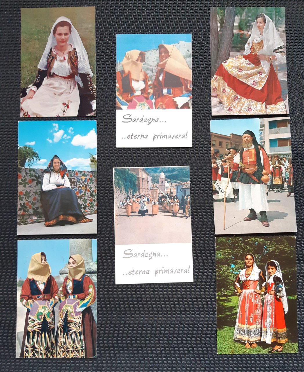 Sardegna Cartoline lotto 8 cartoline vg e ngv costumi sardi