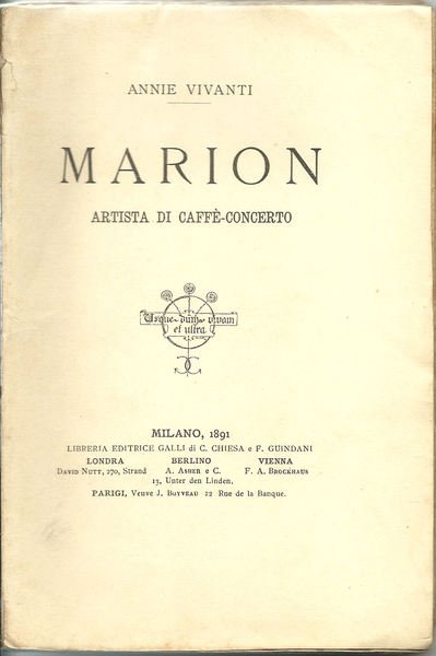 Marion artista di caffè-concerto.