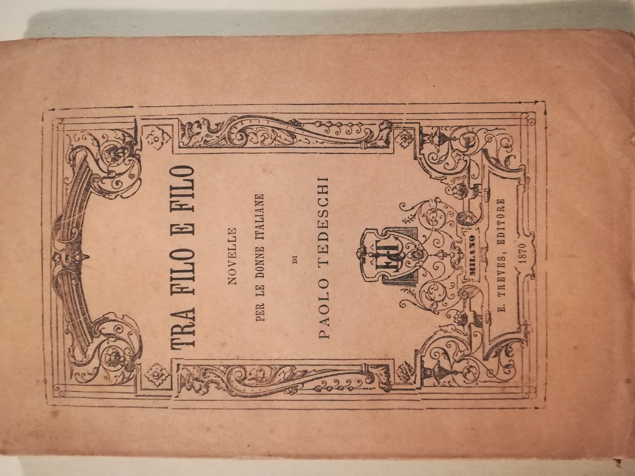 Tra filo e filo. Novelle per le donne italiane | Immagine principale