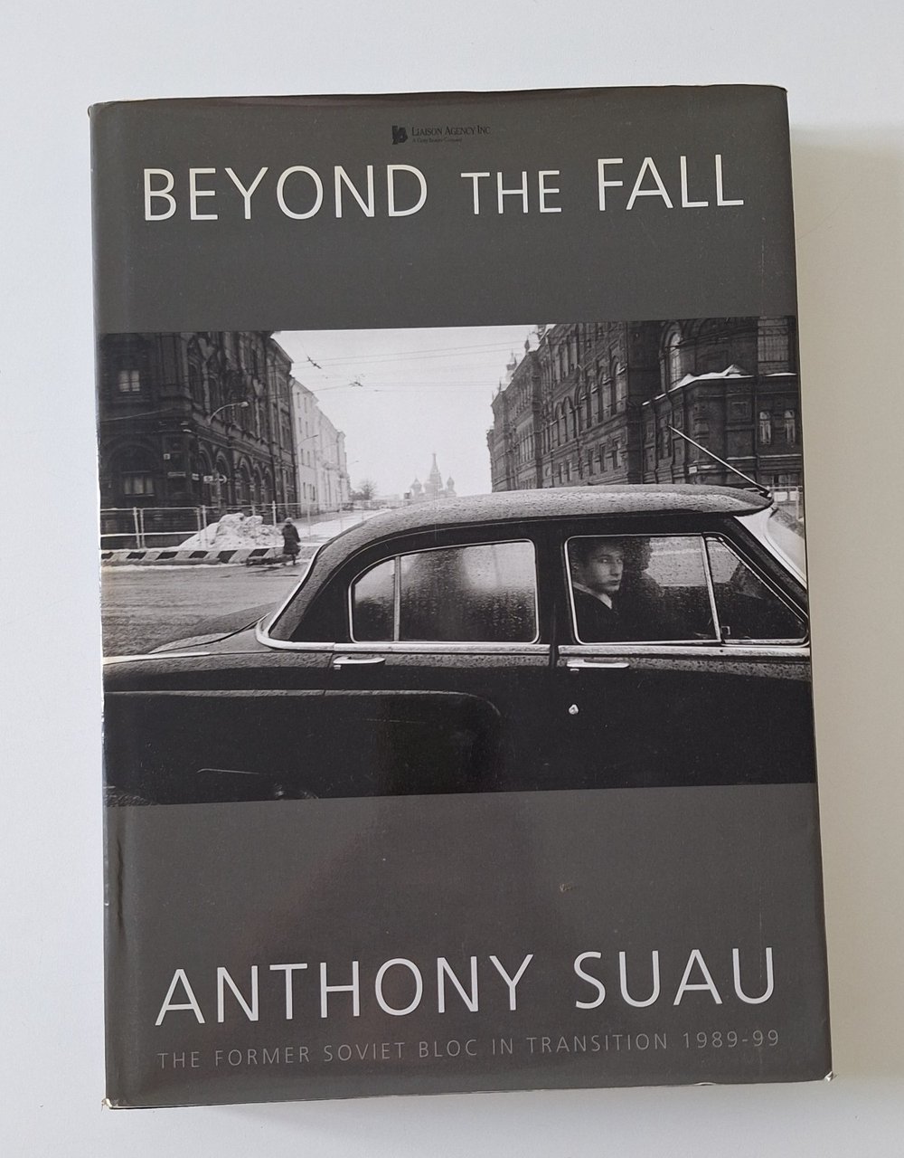 ANTHONY SUAU BEYOND THE FALL FORMER SOVIET BLOC IN TRANSITION … | Immagine principale