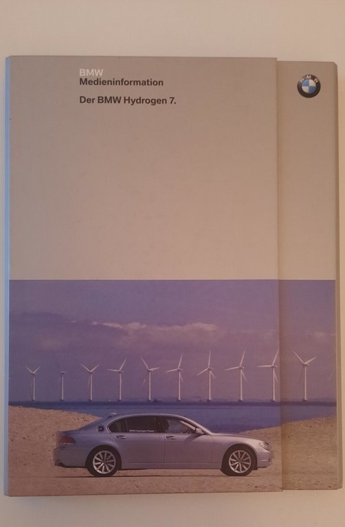 BMW MEDIENINFORMATION DER BMW HYDROGEN 7 CARTELLA PROMOZIONALE