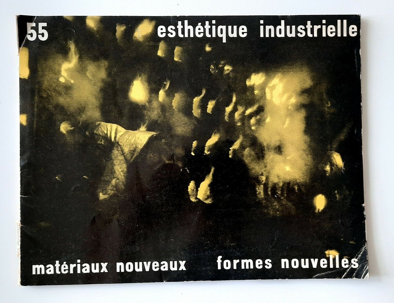 ESTETIQUE INDUSTRIELLE MATERIAUX NOUVEAUX FORMES NOUVELLES