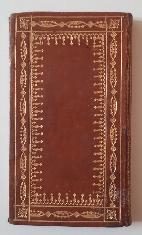 LEGATURA IN PELLE CON FREGI IN ORO ANTICA