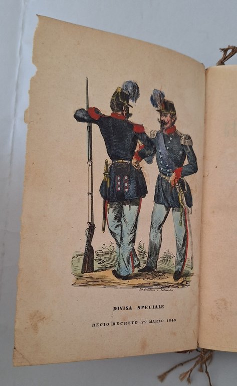TEORIA MILITARE DELLA GUARDIA NAZIONALE TORINO 1860 CASSONE E COMP.