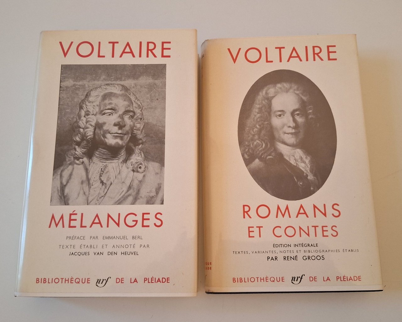 VOLTAIRE MELANGES - ROMANS ET CONTES BIBLIOTHEQUE PLEIADE 1961