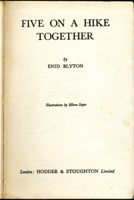 Five on a Hike Together | Immagine Gallery 2