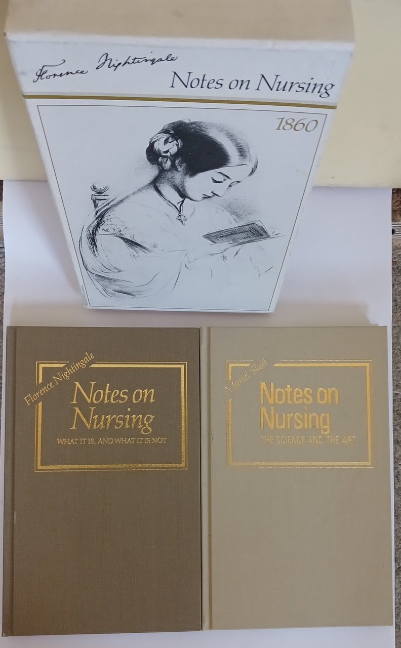 Notes on Nursing (2 books) | Immagine principale