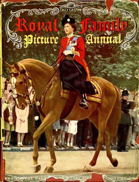 Royal Family Picture Album : Volume One | Immagine Gallery 2