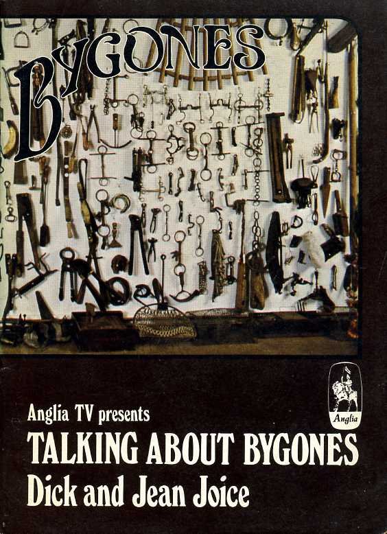 Talking about Bygones | Immagine principale