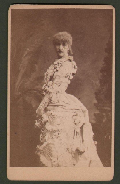 Bernardt Sarah (1844 &#39;¬ñ 1923). Celebre attrice teatrale e cinematografica.