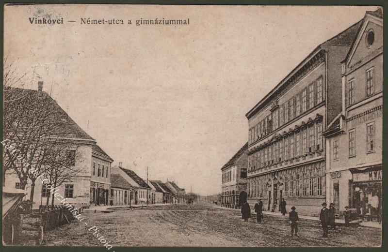Croazia. VINKOVCI. NÃ©met-utca a gimnÃ ziummal. Cartolina d&#39;epoca viaggiata nel …