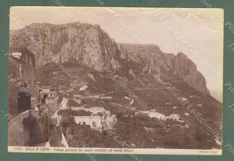 ISOLA DI CAPRI. Circa 1880. Foto originale all&#39;albuminia. Studio Brogi.