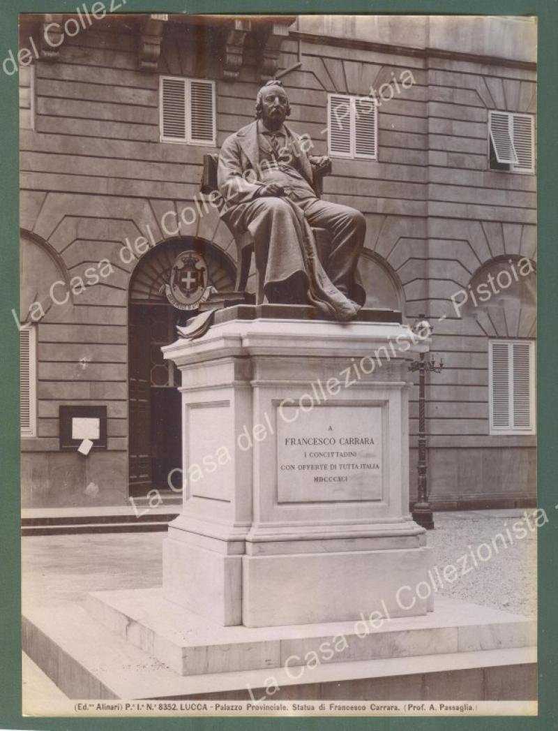 LUCCA. Statua di Francesco Carrara. Foto originale Alinari all&#39;albumina, circa …