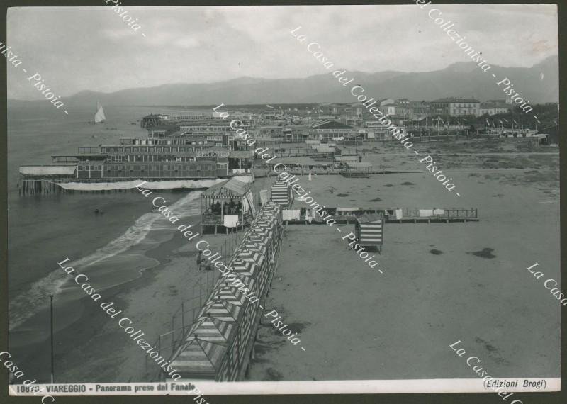 Lucca. VIAREGGIO. Panorama preso dal Fanale. Fotografia originale, circa 1920.