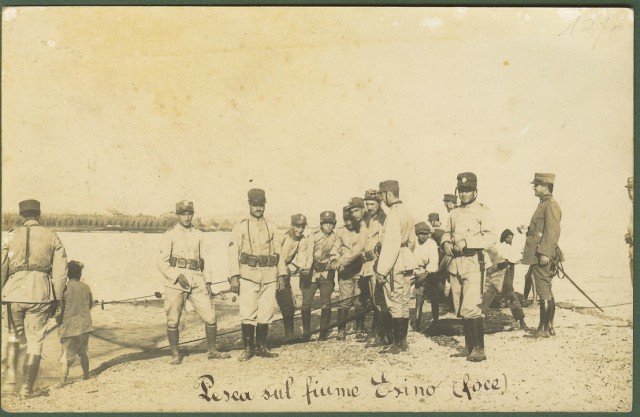 (Marche). Fotografia trasformata in cartolina: Pesca sul fiume Esino (foce). …