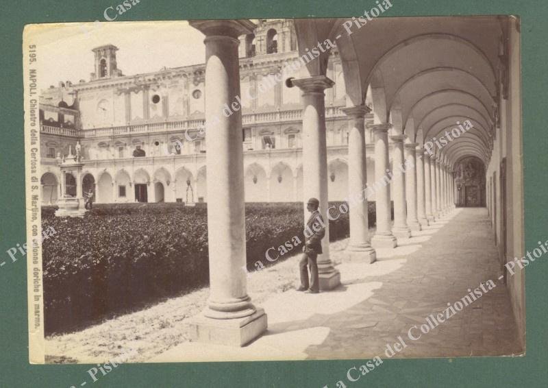 NAPOLI. Circa 1880. Chiostro della Certosa di S. Martino. Foto …