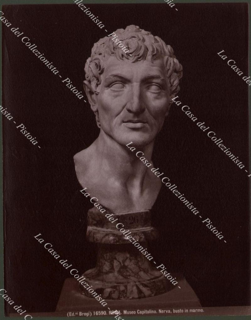 NERVA. Busto in marmo, Museo Capitolino a Roma. Foto originale …