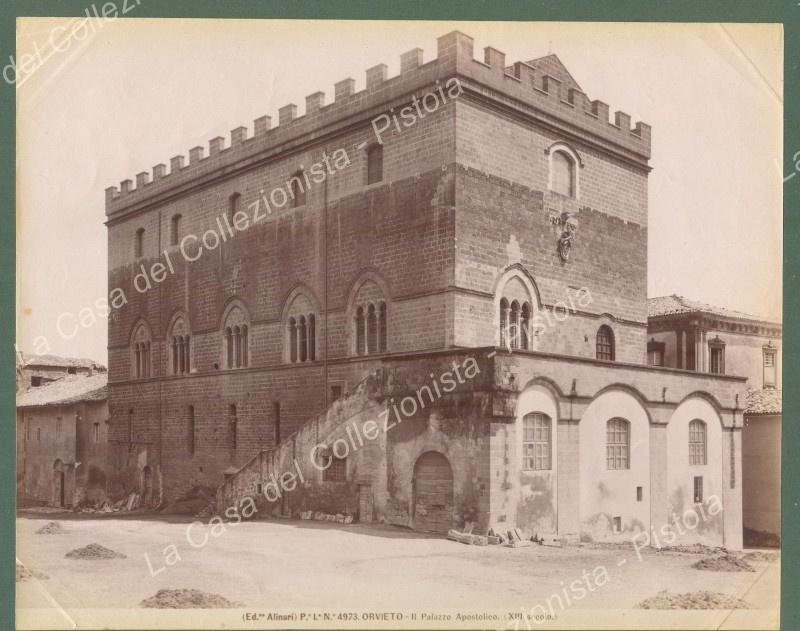 ORVIETO, Umbria. Palazzo Apostolico. Foto Alinari, circa 1890