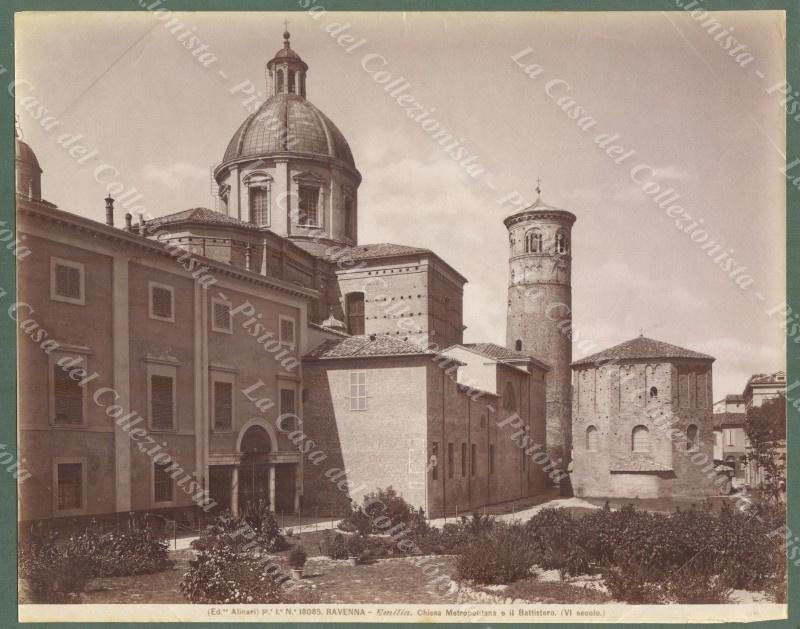 RAVENNA. Chiesa Metropolitana e il Battistero. Foto Alinari, circa 1890