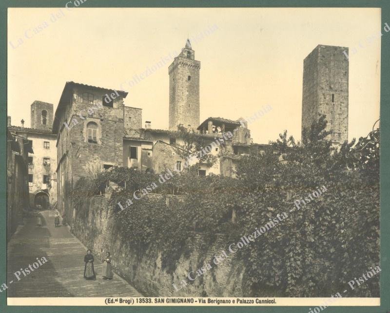 SAN GIMIGNANO, Siena. Via Berignano. Foto originale Brogi, circa 1920