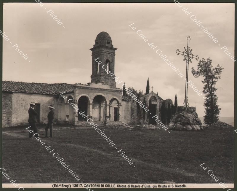 Siena. COLLE VAL D&#39;ELSA dintorni. Chiesa di Casole d&#39;Elsa. Fotografia …