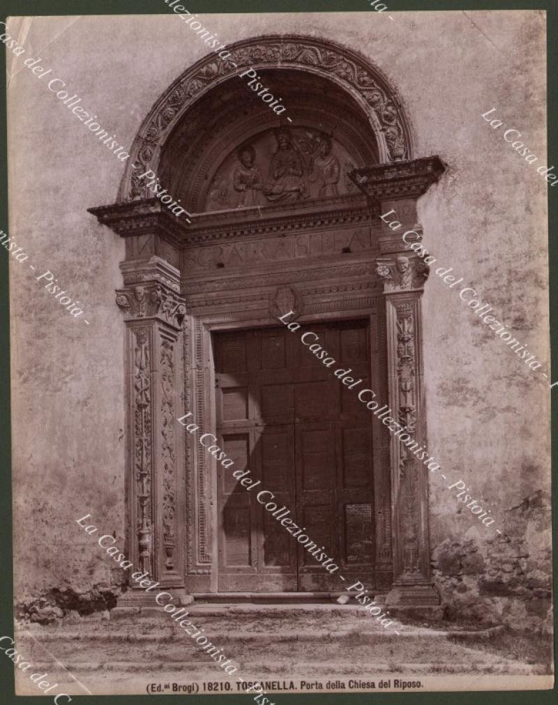 Viterbo, TOSCANELLA. Porta della Chiesa del Riposo. Fotografia originale, fine …