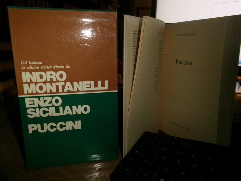 AA. VV. 4 volumi di INDRO MONTANELLI. Puccini-Cafiero-Leopardi-Baretti 1974...