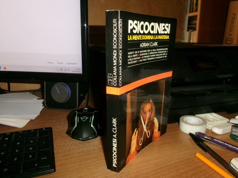 ADRIAN CLARK. PSICOCINESI la mente domina la materia... 1980