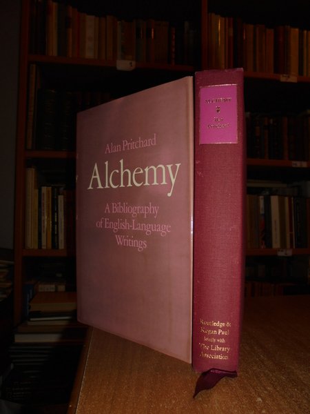 ALCHEMY. A Bibliography of English-Language Writings