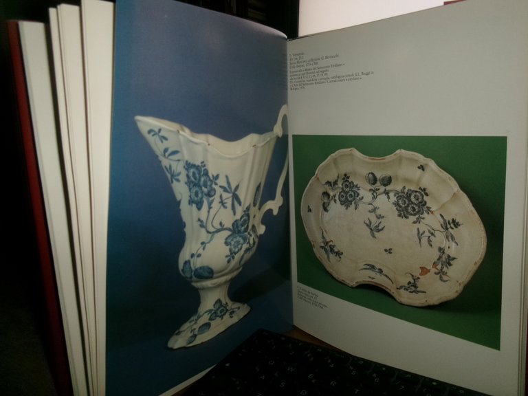 (Bologna) BERTOCCHI/LIVERANI. Ceramiche Bolognesi del Settecento 1982